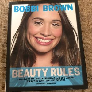 “Beauty Rules” book by Bobbi Brown 💄💋